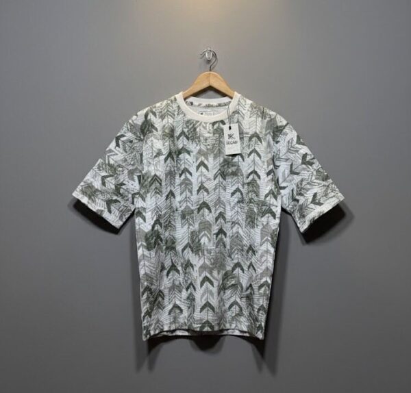 Wearix cool grey wash vertical print performance t-shirt.